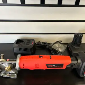 Battery Powered Turf Shaping Knife